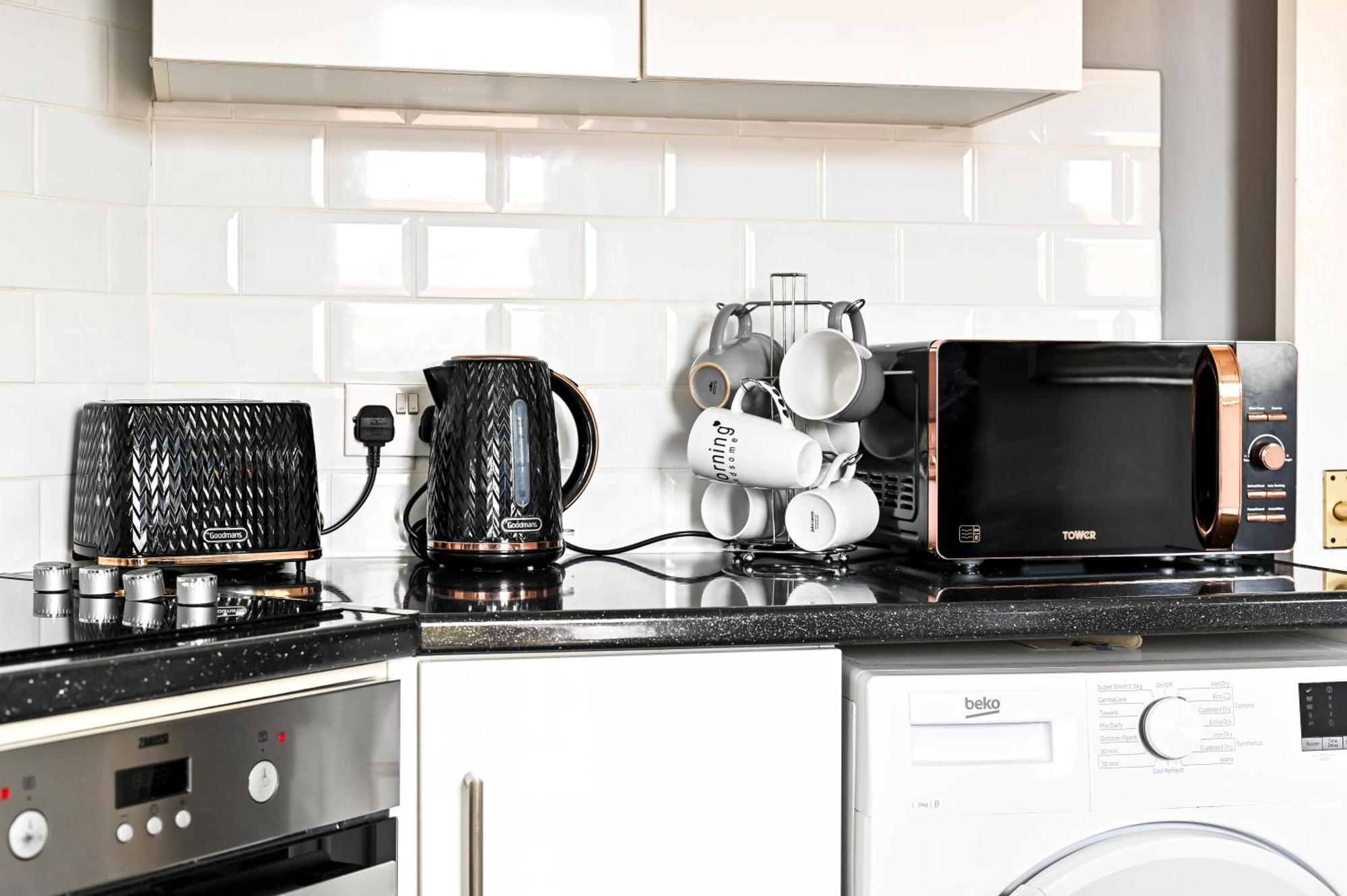 Cosy 1-Bed E15, Sleeps 4, 1 Min From Tube Station Near O2 Arena Διαμέρισμα Λονδίνο Εξωτερικό φωτογραφία