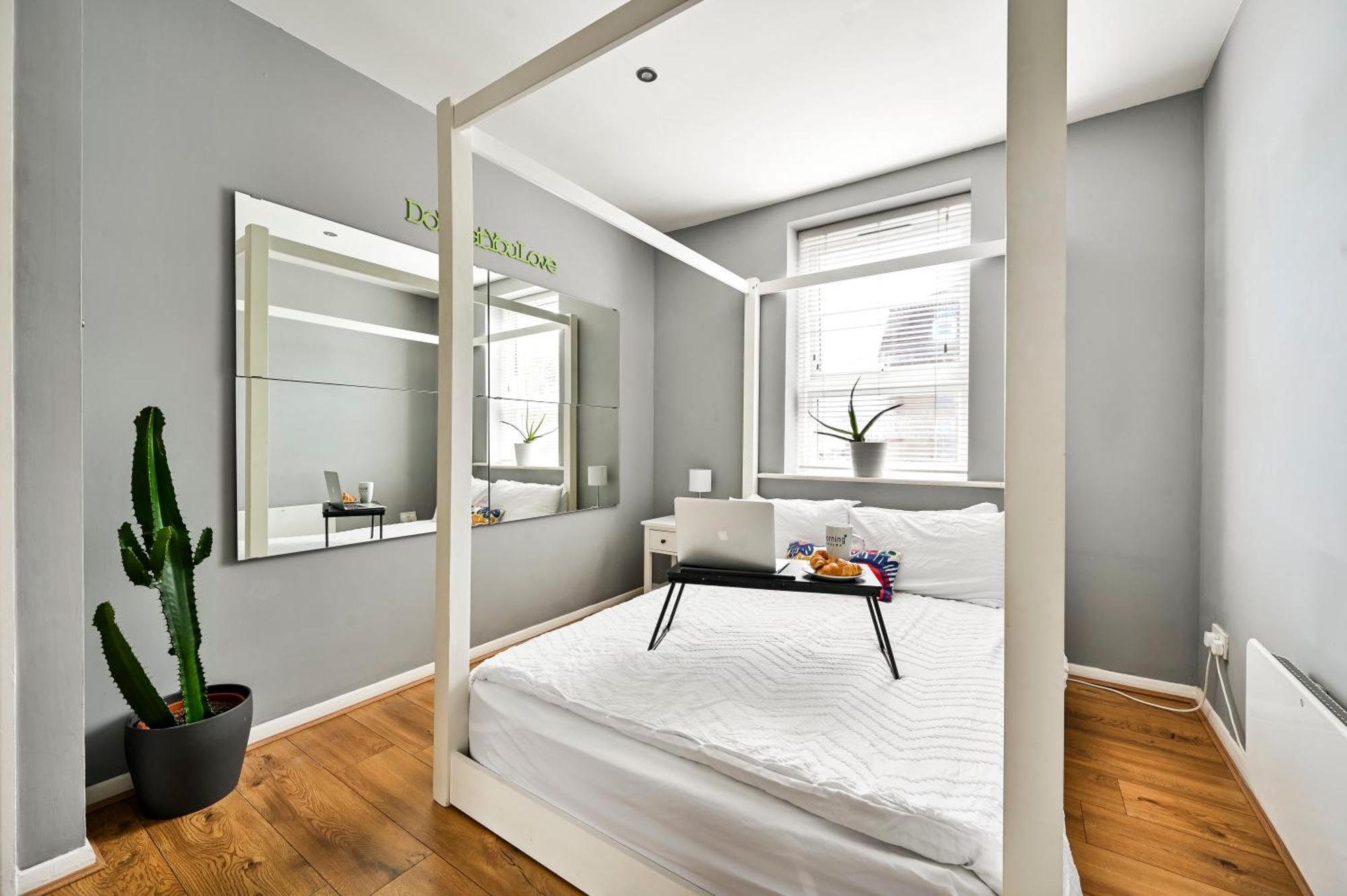 Cosy 1-Bed E15, Sleeps 4, 1 Min From Tube Station Near O2 Arena Διαμέρισμα Λονδίνο Εξωτερικό φωτογραφία